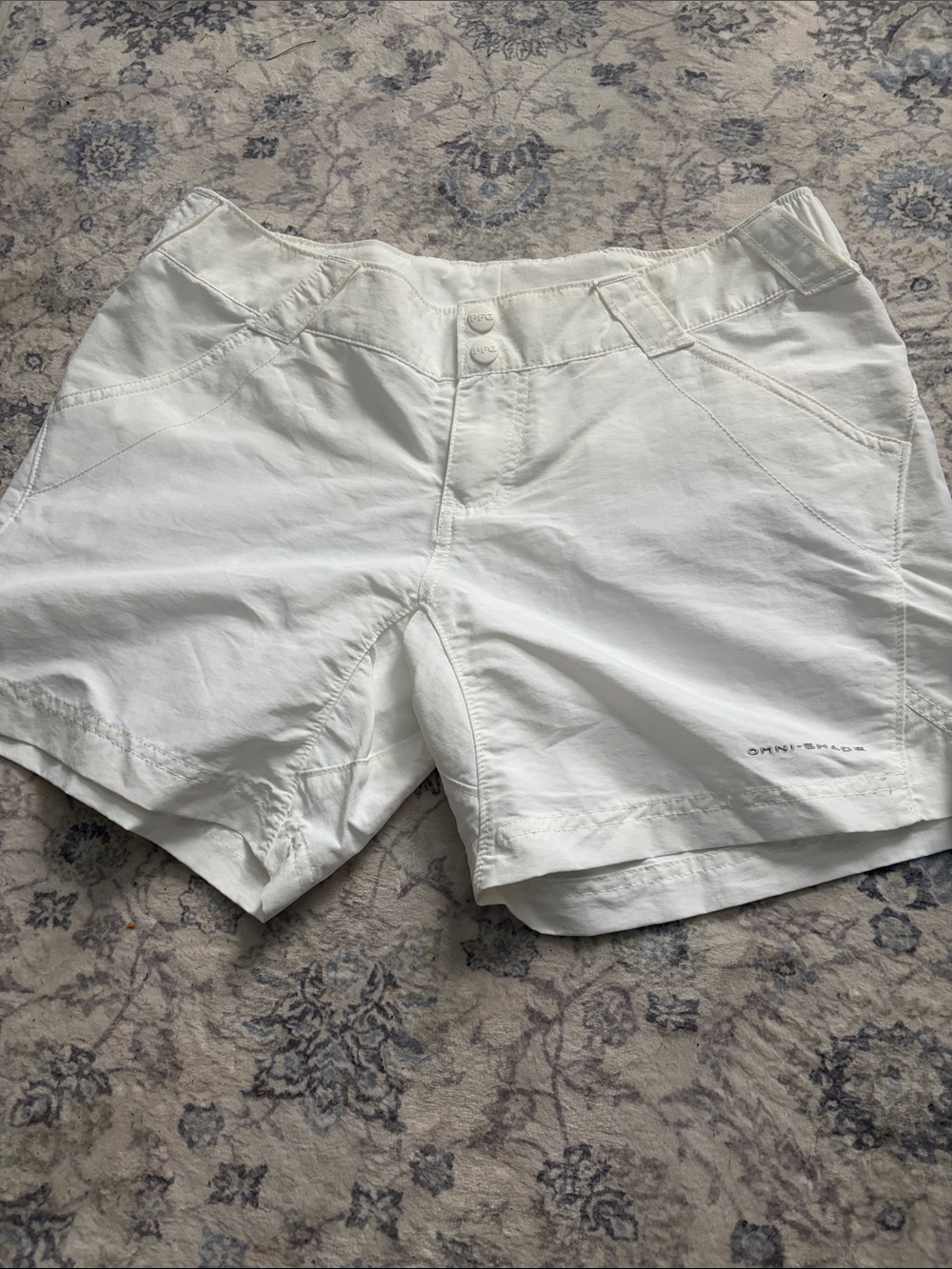 Columbia White Omni-Shade Women's Outdoor Shorts